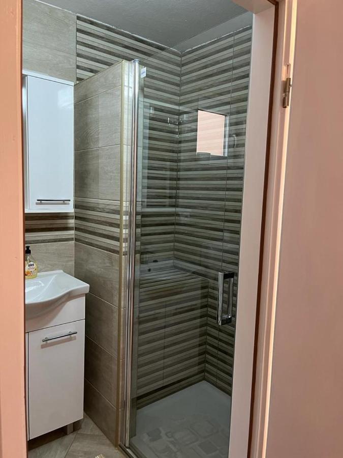 Opg - Zm Apartmani Martinovic Novska Ngoại thất bức ảnh